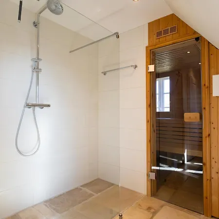 Doppelhaushaelfte House Tatil Evi