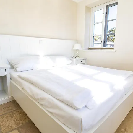 Doppelhaushälfte House *